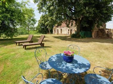 Comfortable holiday home in Saint-Cyprien