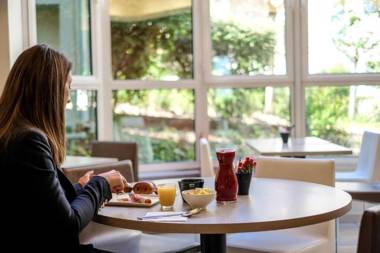 ibis Paris Rueil Malmaison