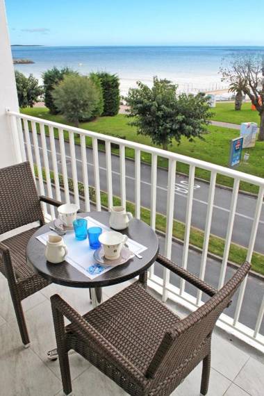 Logis Hôtel Les Bleuets