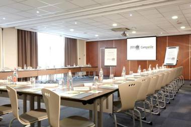 Hotel Campanile Roissy