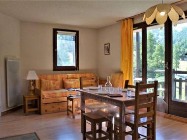 Appartement Risoul 2 pièces 5 personnes - FR-1-330-79