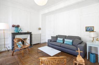 Ty Paradis by Cocoonr