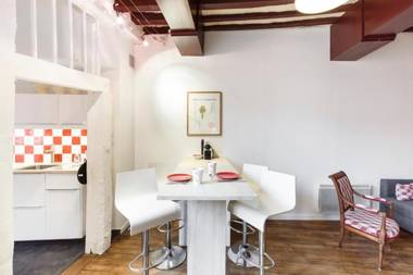 Droles de Dames by Cocoonr