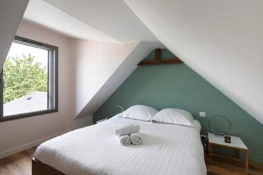 Ernestine by Cocoonr