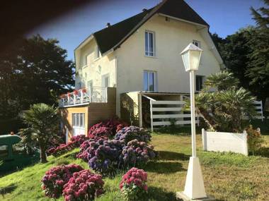 Modern Mansion in Quinéville with Private Terrace and Garden