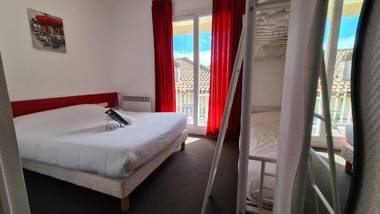 Hotel Les Vieux Acacias