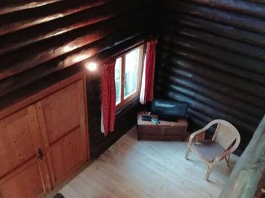 Chic Chalet in Quend-Plage-les-Pins with Barbecue