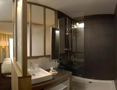 Logis Hôtel Restaurant Le Calluna