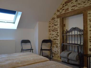 Villa Pouligny-Notre-Dame 5 pièces 12 personnes - FR-1-591-155