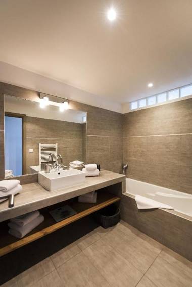 Domaine Santa Giulia Palace