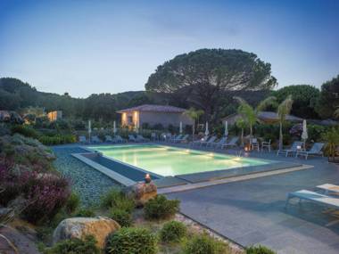 Les Pins de Santa Giulia