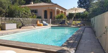 Belle villa familiale 10 pers climatisée piscine