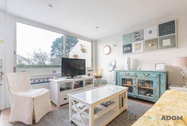 Maison dans une résidence calme avec piscine