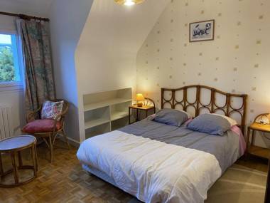 Stylish Holiday Home in Morlaix with Private Garden