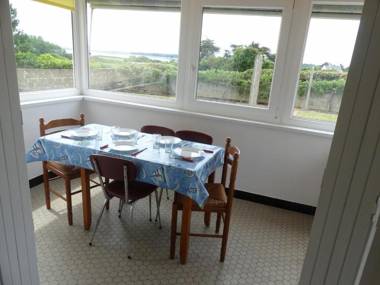 Baie cottage Charmante maison avec jardin clos à Plouharnel