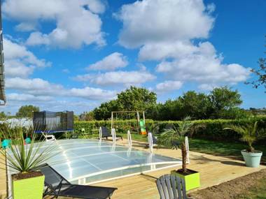 Villa de 3 chambres a Plougonvelin a 900 m de la plage avec vue sur la mer piscine privee et jardin amenage