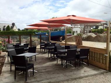 Logis Hotel Restaurant Le Phare