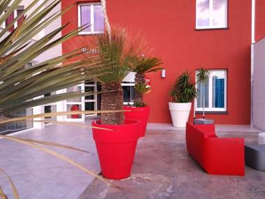 Kyriad Perpignan Sud