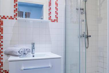 ONLOC - Montpezat Coup de cœur - Hyper Centre - Calme - WIFI