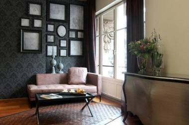 Hotel Banke Opera Autograph Collection