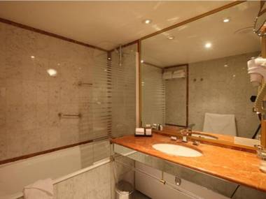 Royal Garden Champs-Élysées