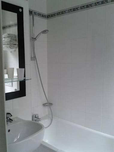 Hipotel Lilas Gambetta