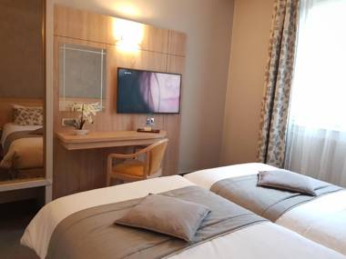 Hotel Champerret Elysees