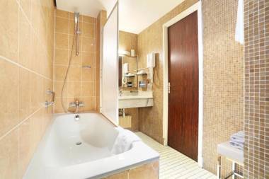 Hôtel d'Angleterre Champs Elysées