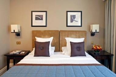 Warwick Paris (Former Warwick Champs-Elysees)