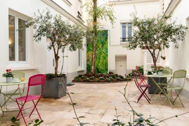 The Originals City Hôtel Lecourbe Paris Tour Eiffel (Inter-Hotel)