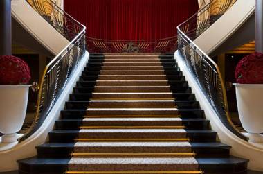 Hotel du Collectionneur Arc de Triomphe