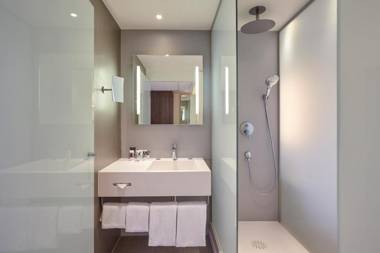 Mercure Paris Arc de Triomphe Etoile