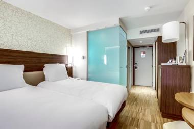 Mercure Paris Arc de Triomphe Etoile