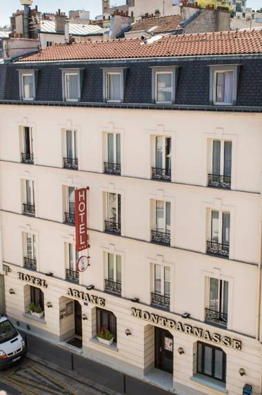Hotel Ariane Montparnasse by Patrick Hayat