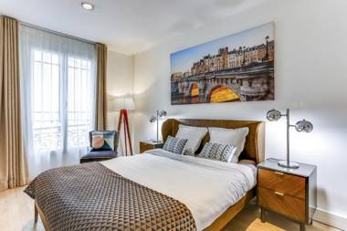 Apartments Paris Centre - At Home Hotel