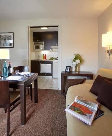 Citadines République Paris