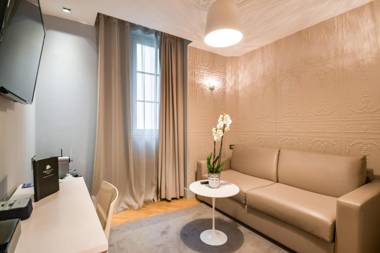 First Hotel Paris Tour Eiffel