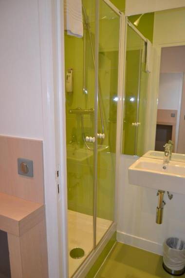 ibis Styles Paris Cadet Lafayette
