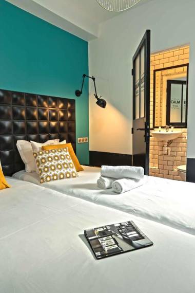 Arty Paris Porte de Versailles by River