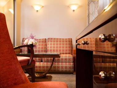 Hôtel Raspail Montparnasse