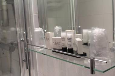 Avia Hôtel Saphir Montparnasse