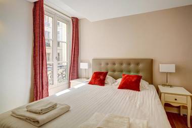 Apartments Du Louvre - Le Marais