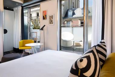 Hotel Ekta Champs Elysées