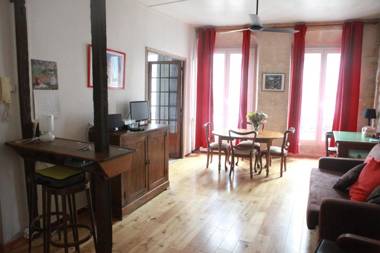Latin Quarter - Notre Dame apartment