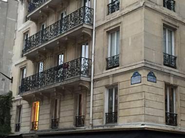 Bellechasse Apartments