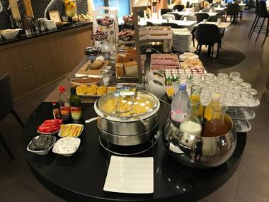 Novotel Suites Paris Expo Porte de Versailles