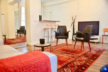 1bedroom flat in the heart of the Marais area