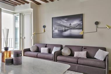 70 - Authentic Parisian Flat