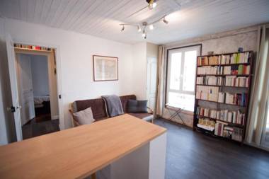 Cozy 1 Bedroom Apartment In 14th