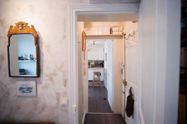 Cozy 1 Bedroom Apartment In 14th